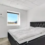 Amazing In With Kitchen 度假居