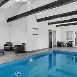 Amazing In With Kitchen *