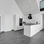 度假居 Amazing In With Kitchen *