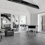 度假居 Amazing In With Kitchen