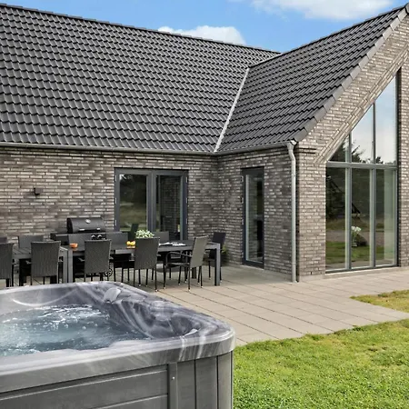 Casa vacanze Amazing In Romo With Kitchen