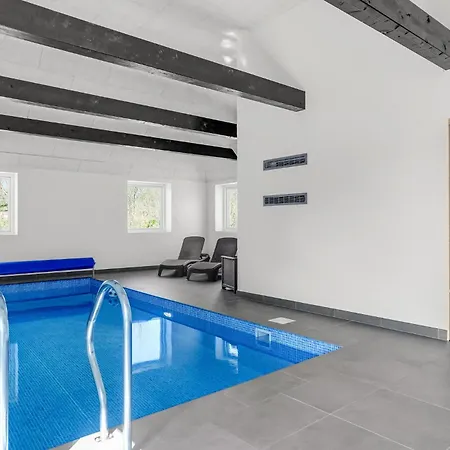 Amazing In Romo With Kitchen *